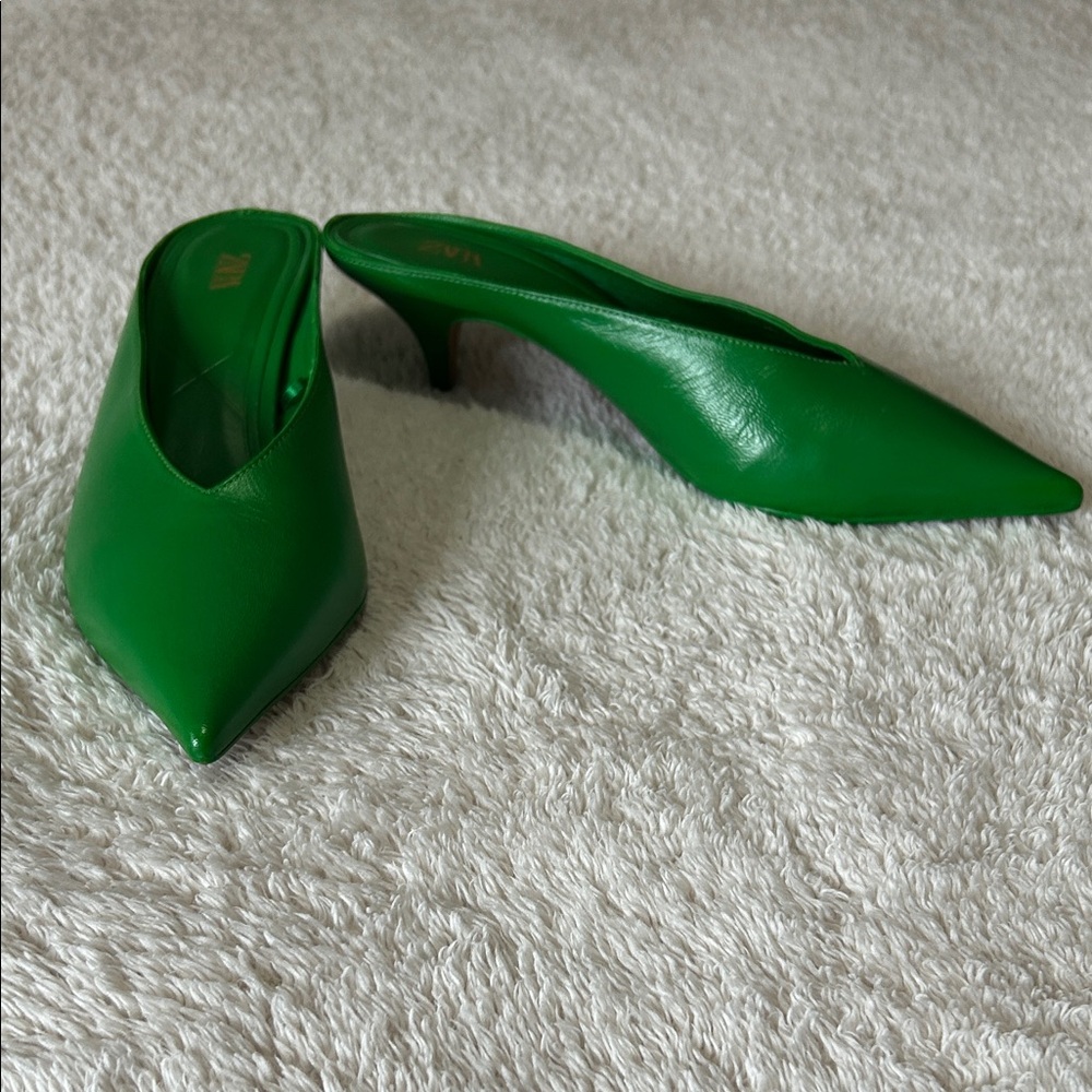 Zara Green Pointed-Toe Mules